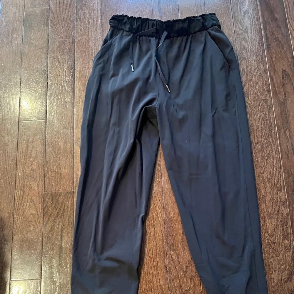 Lululemon Keep Moving 7/8 High Rise Black Size 6